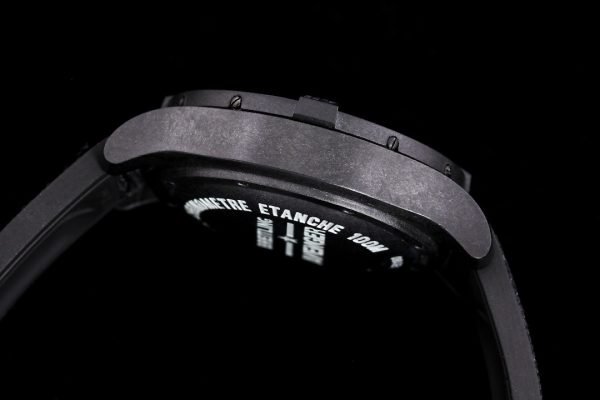 AAA Breitling Avenger Hurricane XB0170E41I1W1 Replica 50mm Watch For Men – Bold Cobra Yellow Dial, Swiss Movement