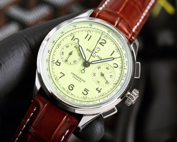 AAAAA Replica Breitling Premier B09 AB0930D31L1P1 Chronograph 40mm Pistachio Green Dial Vintage Men's Watch