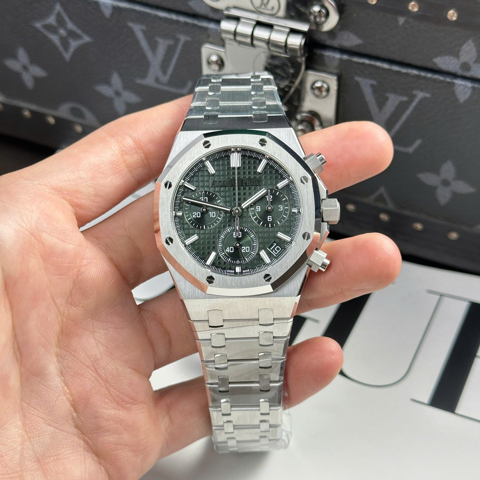 Audemars Piguet Royal Oak 26240ST Best Replica Watch Green Dial APS Factory 41mm - Đồng Hồ Replica 1:1