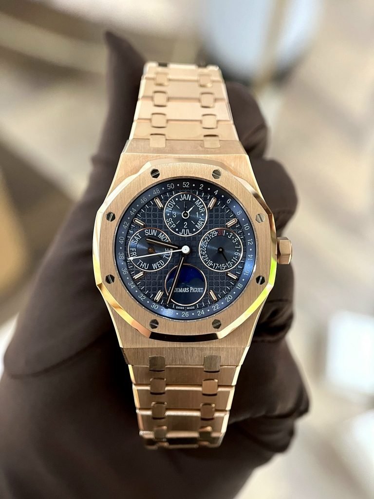 Audemars Piguet Royal Oak 26574OR Rose Gold Replica Watch Blue Dial 41mm - Đồng Hồ Replica 1:1