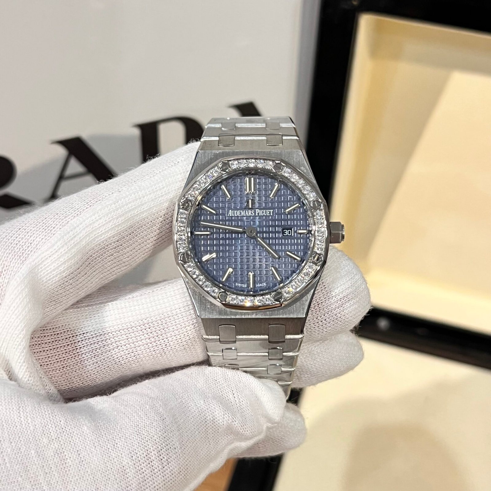 Audemars Piguet Royal Oak Replica Watch With Diamond 33mm - Đồng Hồ Replica 1:1