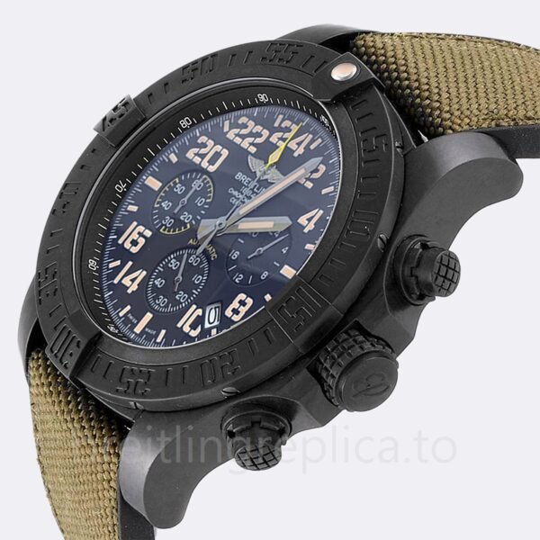 Breitling Avenger Men's 46mm XB12101A.BF46 Quartz Black-tone