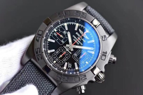 Chronomat 44 Fashion Watch - BR038