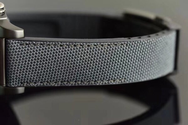 Chronomat 44 Fashion Watch - BR038