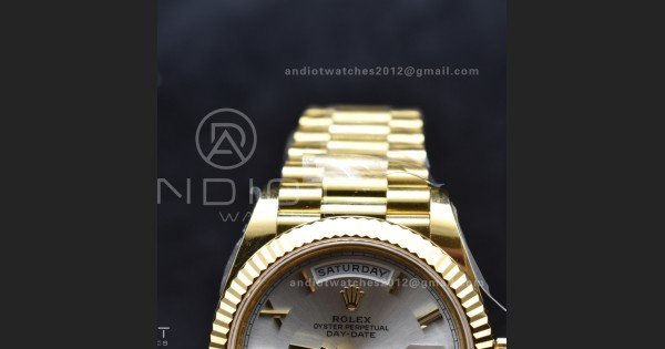 Day Date 40 YG 228238 ARF 1:1 Best Edition Silver Roman Dial On President Bracelet VR3255 (Gain Weight)