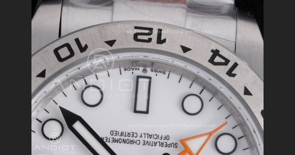 Explorer II 42mm 226570 904L V2 SS QF 1:1 Best Edition White Dial on Bracelet SH3285 CHS