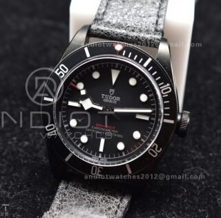 Heritage Black Bay Dark DLC ZF 1:1 Best Edition Black Bezel on Distressed Leather Strap A2824 V5