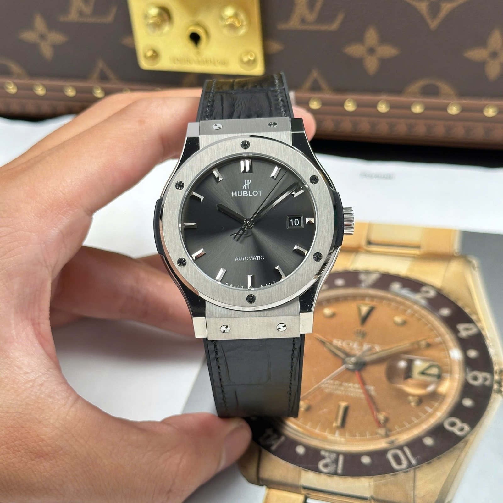 Hublot Classic Fusion Gray Copies Watches Weight 84 Grams Super Light JJZ Factory 42mm - Đồng Hồ Replica 1:1