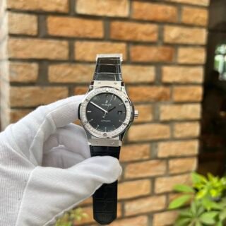 Hublot Classic Fusion With Diamond Bezel High Quality Replica Watch HBF 42mm - Đồng Hồ Replica 1:1