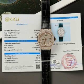 Hublot Classic Fussion King Gold Knock Off Watches Custom Full Moissanite Diamonds 42mm - Đồng Hồ Replica 1:1