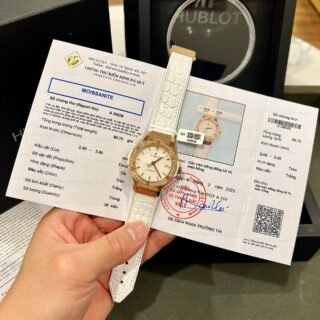 Hublot Replica Watches Classic Fusion King Gold White Dial Custom Moissanite Diamonds 38mm - Đồng Hồ Replica 1:1