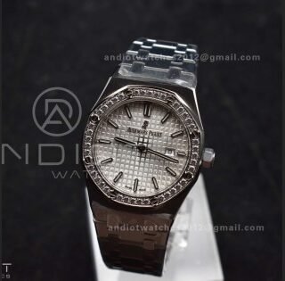 Lady Royal Oak 33mm 67651 SS/Diamond Bezel V7F 1:1 White Textured Dial On Stainless Strap Ronda Quartz to AP Cal.2713
