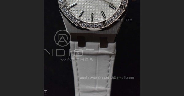 Lady Royal Oak 33mm 67651 SS/Diamond Bezel V7F 1:1 White Textured Dial On White Croco Leather Strap Ronda Quartz to AP Cal.2713