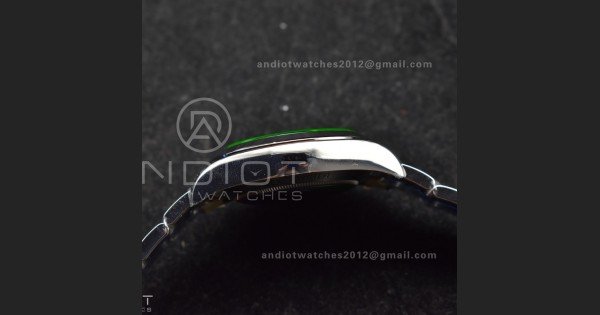 Milgauss 116400 GV Real Green Sapphire 904L SS VSF 1:1 Best Edition Black Dial on 904L SS Bracelet SA3131