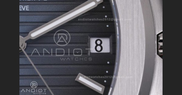 Nautilus 5711 DDF 1:1 Best Edition Old Blue Textured Dial on SS Bracelet DD324 Super Clone