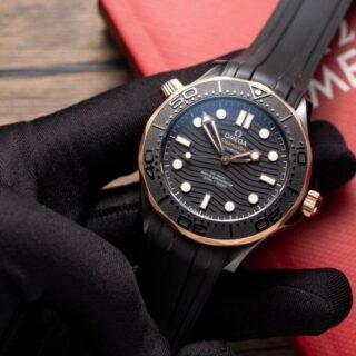 Omega Replica Watch Seamaster Black Dial Rubber Strap VS Factory 42mm - Đồng Hồ Replica 1:1