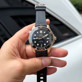 Omega Seamaster Diver 300M Sedna Rose Gold Copies Watches Black Dial 42mm - Đồng Hồ Replica 1:1