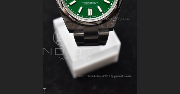 Oyster Perpetual 124300 41mm DIWF 1:1 Best Edition 904L Steel Green Dial A3230