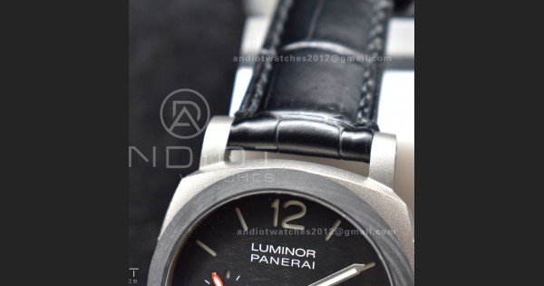 PAM1096 W Luminor GMT 42mm Titanium VSF 1:1 Best Edition Black Dial on Black Leather Strap P.9011 Super Clone
