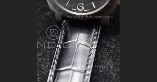 PAM1096 W Luminor GMT 42mm Titanium VSF 1:1 Best Edition Black Dial on Black Leather Strap P.9011 Super Clone