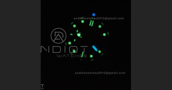 PAM2223 Submersible 42mm VSF Best Edition White Dial on Black Rubber Strap P900