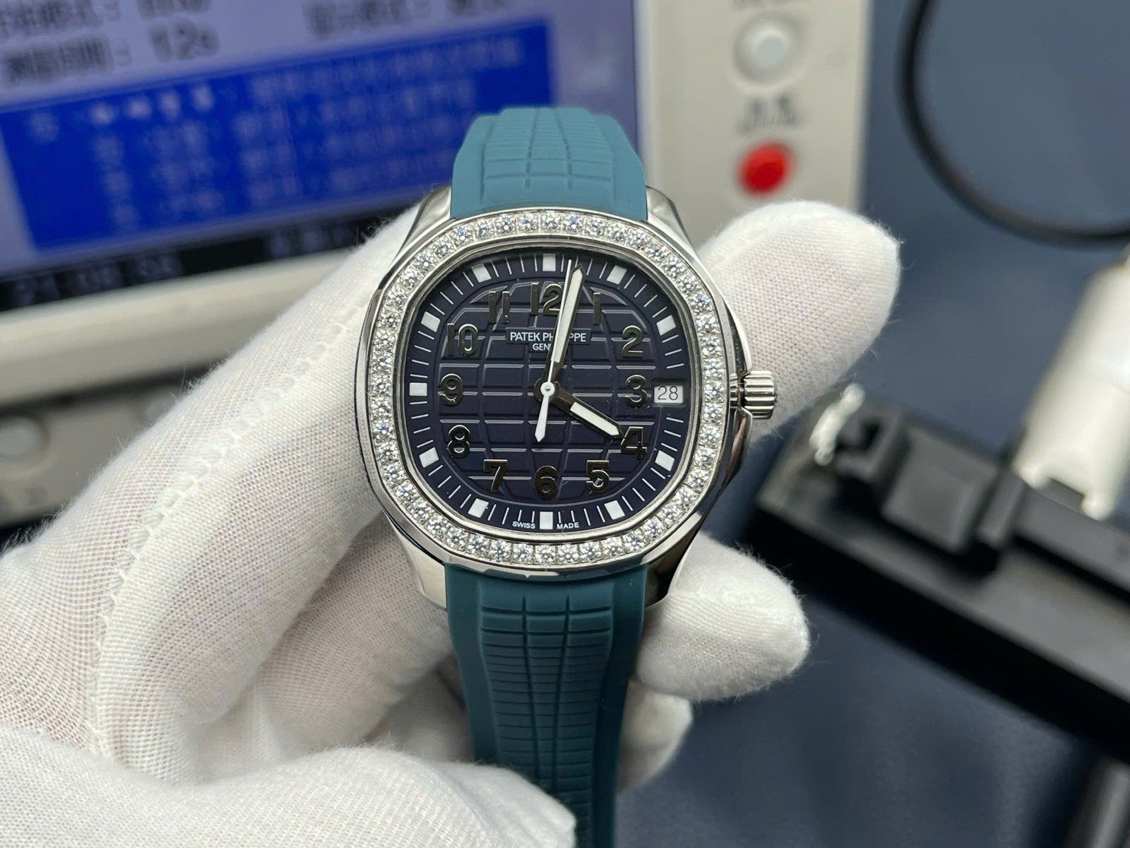 Patek Philippe Aquanaut 5268G Imitation Watches Charcoal Blue Dial Rubber Strap PPF Factory 38,8mm - Đồng Hồ Replica 1:1