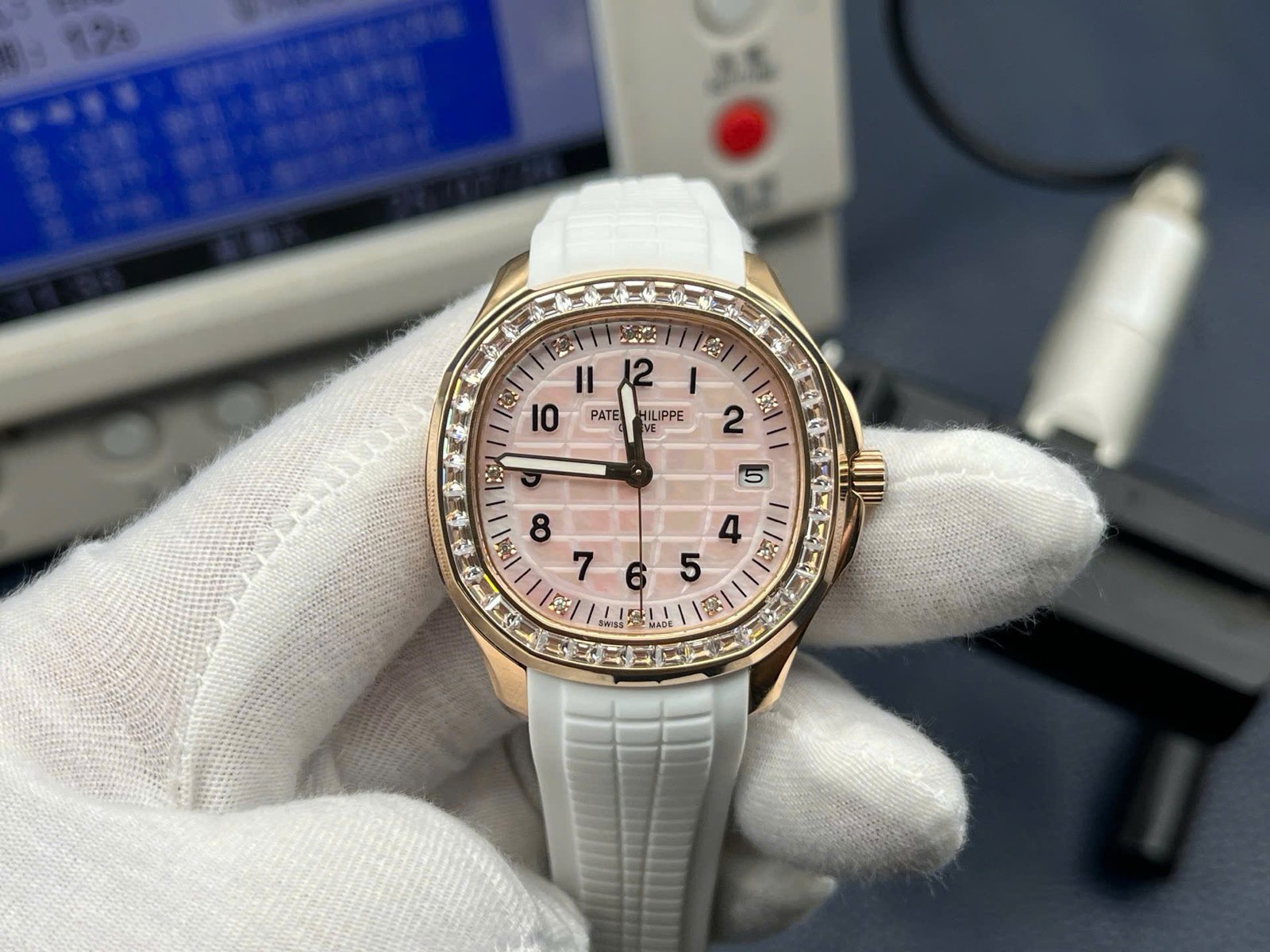 Patek Philippe Aquanaut 5268R Replica Watches White Rubber Strap Automatic Movement PPF Factory 38,8mm - Đồng Hồ Replica 1:1