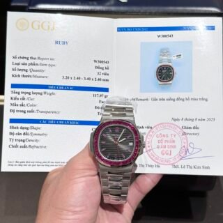 Patek Philippe Nautilus 5723 With Red Ruby Stone Replica Watch 40mm - Đồng Hồ Replica 1:1