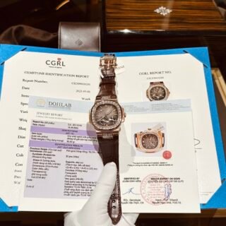Patek Philippe Nautilus 5724R Gold Wrapped Moissanite Diamond Replica Watch 40mm - Đồng Hồ Replica 1:1