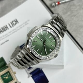 Patek Philippe Replica Watch Nautilus 5723 Green Dial 40mm - Đồng Hồ Replica 1:1