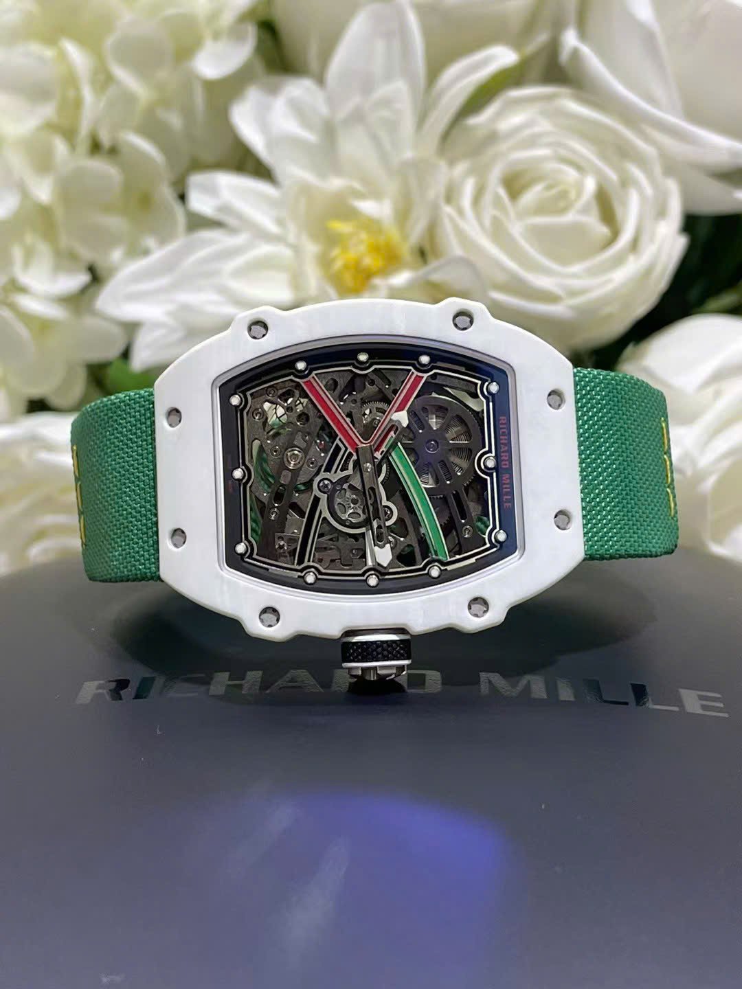 Richard Mille RM67-02 White Carbon Best Replica Watches Weight 37 Grams 38.7×47.52mm - Đồng Hồ Replica 1:1