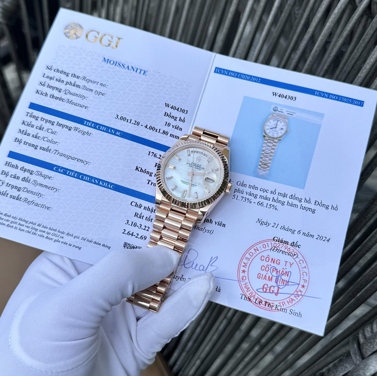 Rolex Best Fake Watch Day-Date Mother Of Pearl Dial Moissanite Gold Wrapped GM Factory 40mm - Đồng Hồ Replica 1:1