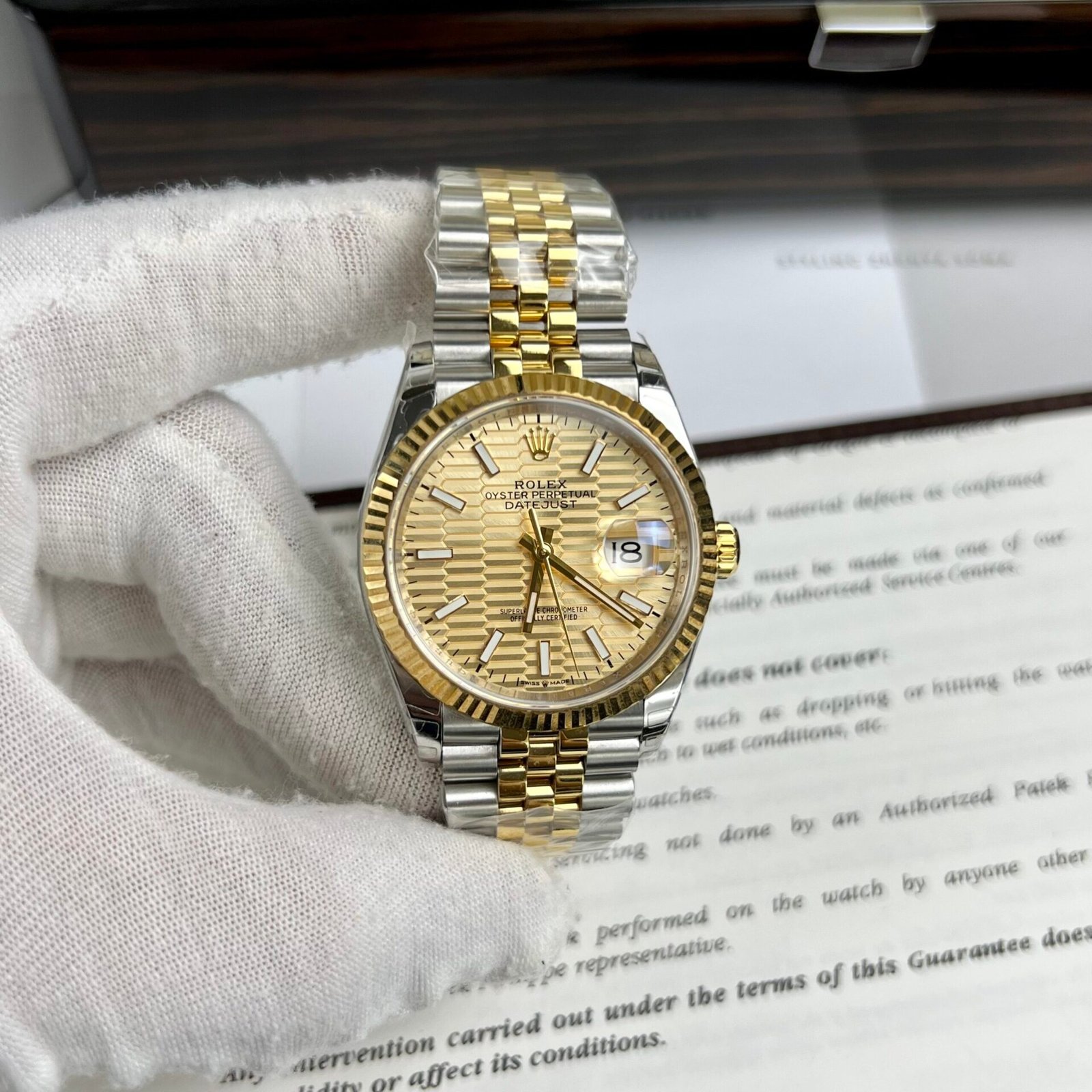 Rolex DateJust Clone Watch Yellow Dial EW Factory 36/41mm - Đồng Hồ Replica 1:1