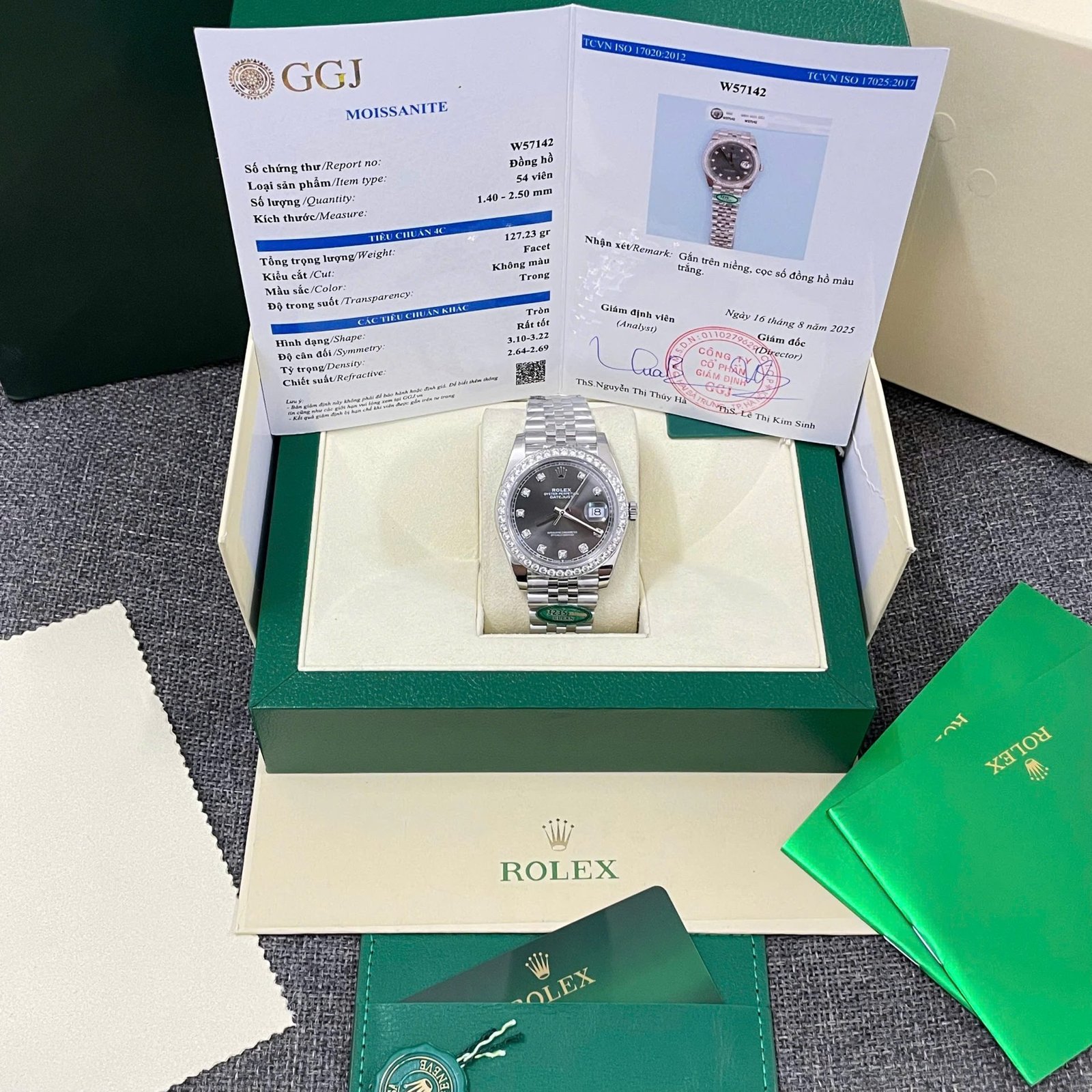 Rolex DateJust Replica Watches Gray Dial Bezel Diamonds Moissnaite Clean Factory 41mm - Đồng Hồ Replica 1:1