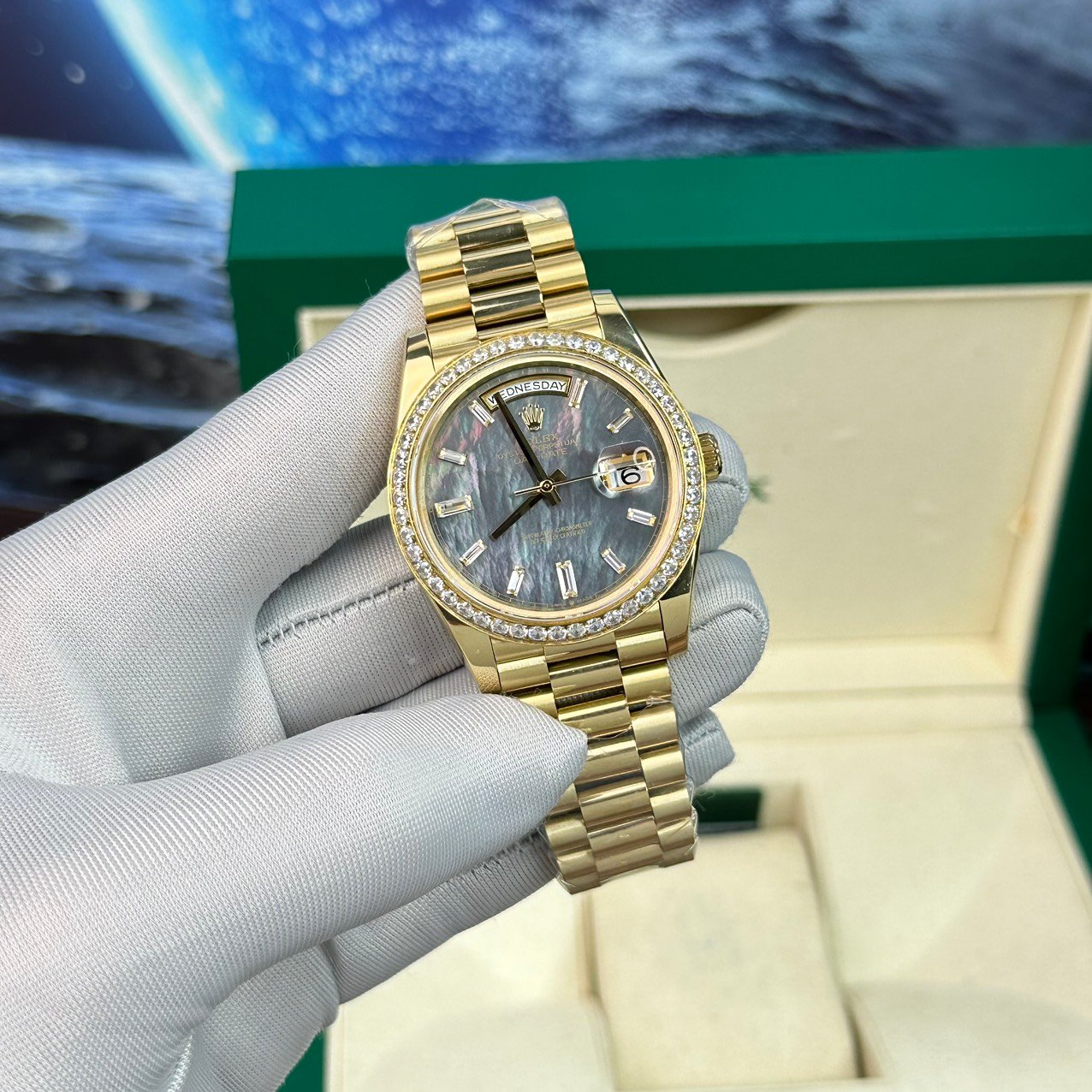 Rolex Day-Date Super Fake Watch Mother-Of-Pearl Dial With Diamonds BP Factory 40mm - Đồng Hồ Replica 1:1