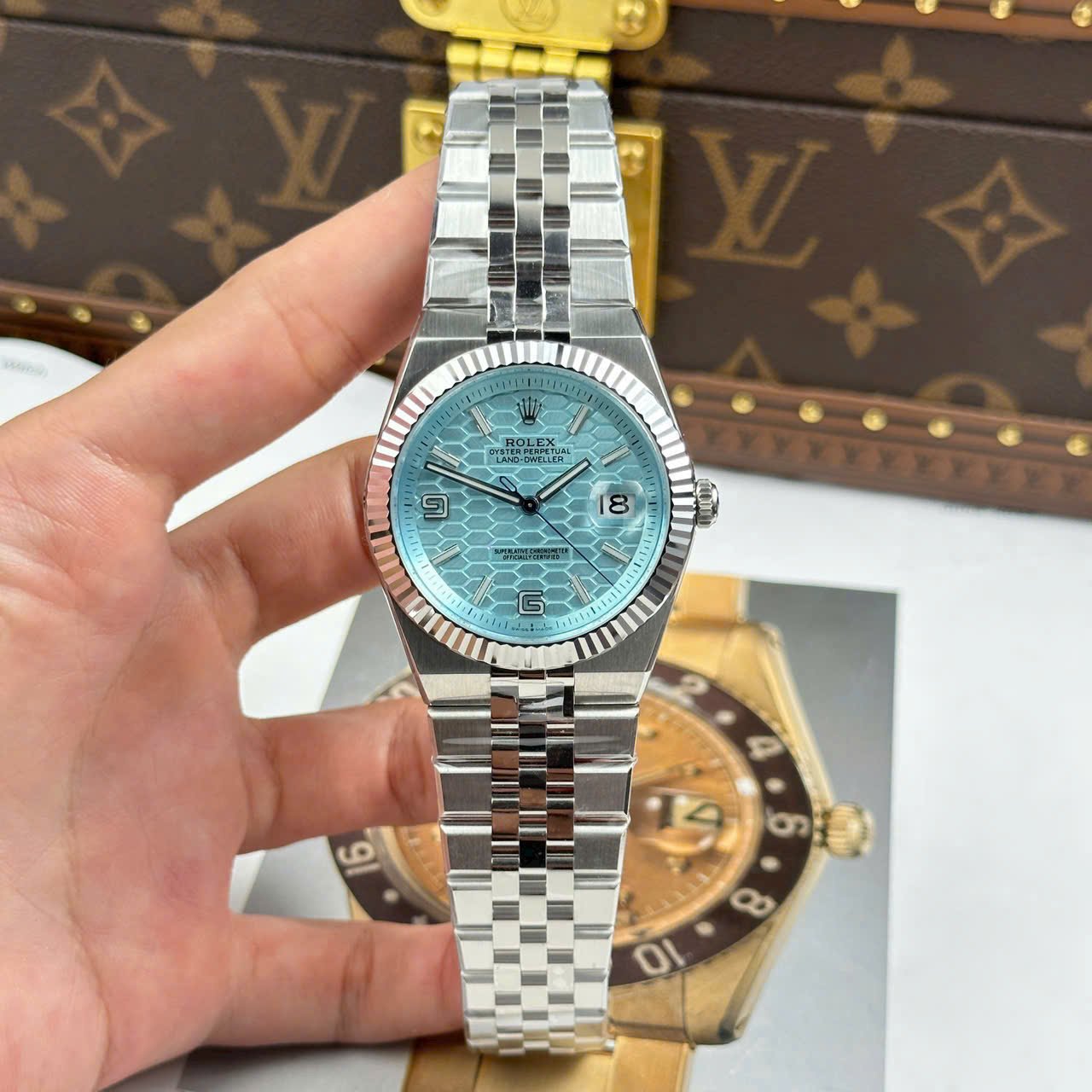 Rolex Land-Dweller 127336 Luxury Fake Watches Ice Blue Dial Honeycomb Pattern 40mm - Đồng Hồ Replica 1:1