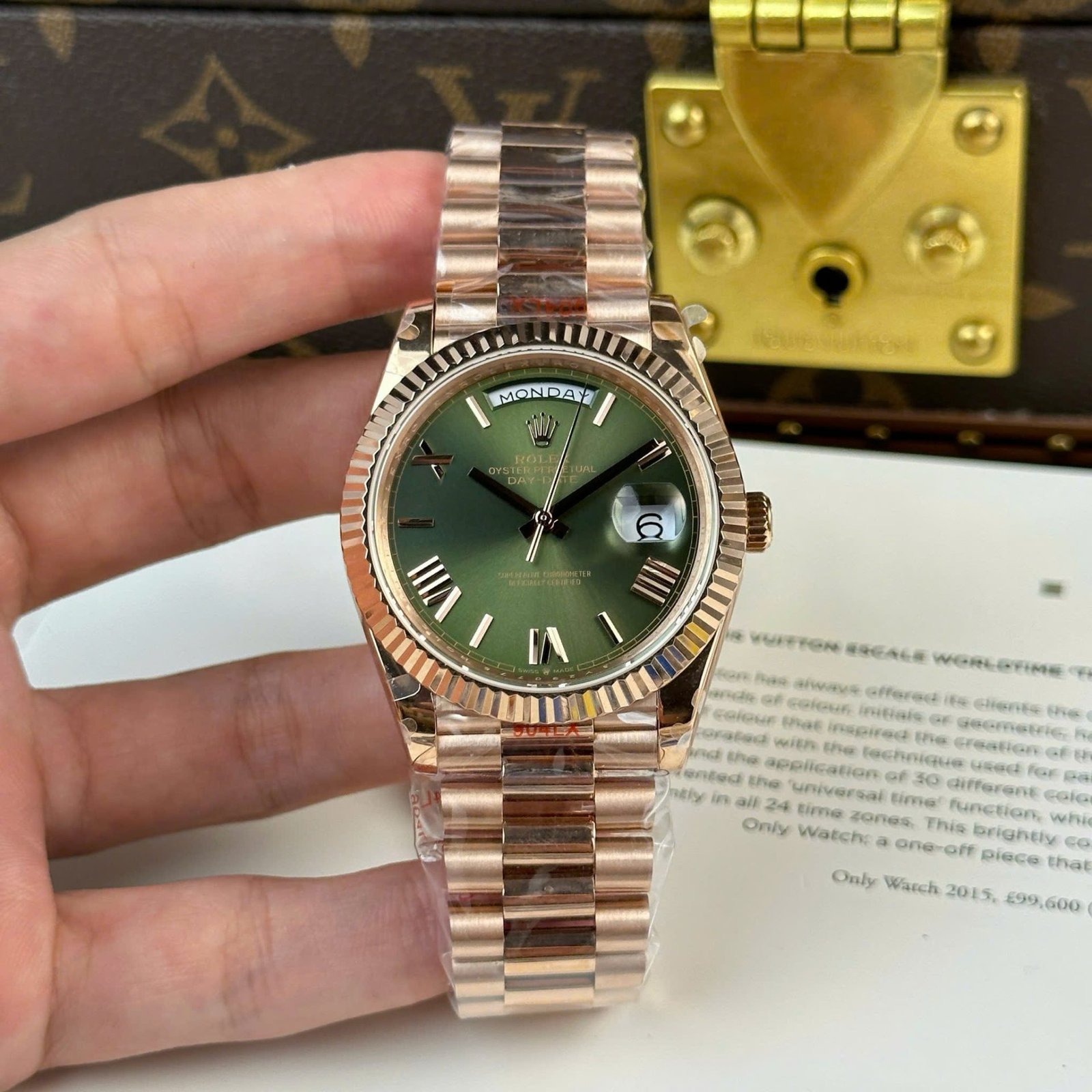 Rolex Luxury Fake Watches Day-Date Green Dial Rose Gold Weight 186 Grams QF Factory 40mm - Đồng Hồ Replica 1:1
