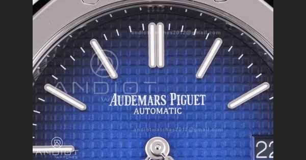 Royal Oak 39mm 15202IP Titanium ZF 1:1 Best Edition Blue Textured Dial on SS Bracelet A2121 V2