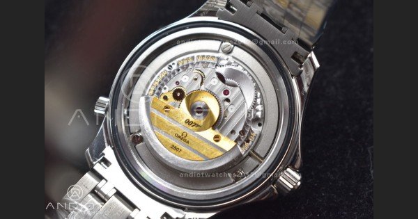 Seamaster Diver 300M SS "COMMANDER’S WATCH" AIF Limited Edition on SS Bracelet A2824