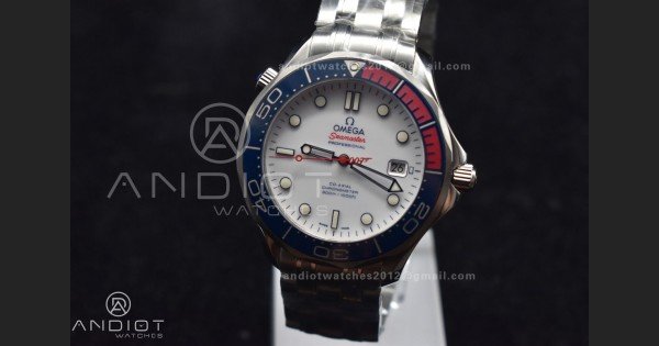 Seamaster Diver 300M SS "COMMANDER’S WATCH" AIF Limited Edition on SS Bracelet A2824