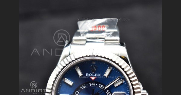 Skydweller SS TWF Best Edition Blue Dial on SS Bracelet A23J