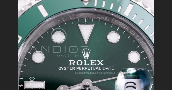 Submariner 116610 LV Green Ceramic C+F 904L 1:1 Best Edition On SS Bracelet VR3135