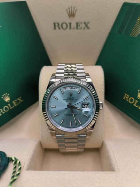 Superclone Rolex Day-Date Ice blue Dial 228236 40 mm