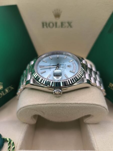 Superclone Rolex Day-Date Ice blue Dial 228236 40 mm