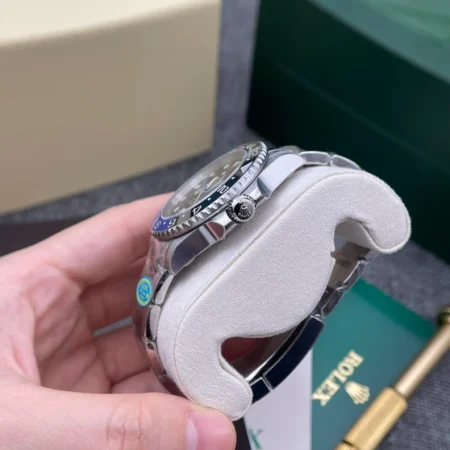 Superclone Rolex GMT-Master II Black Dial 116710BLNR "Batman"