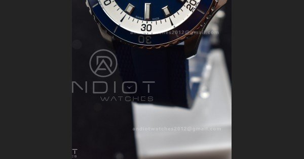 SuperOcean Automatic 42 SS BLSF 1:1 Best Edition Blue Dial on Blue Rubber Strap A2824