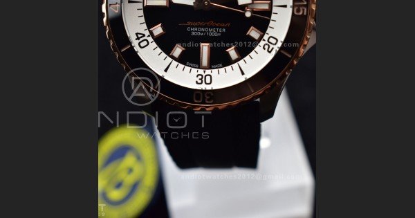 SuperOcean Automatic 42 SS/RG BLSF 1:1 Best Edition Black Dial on Black Rubber Strap A2824