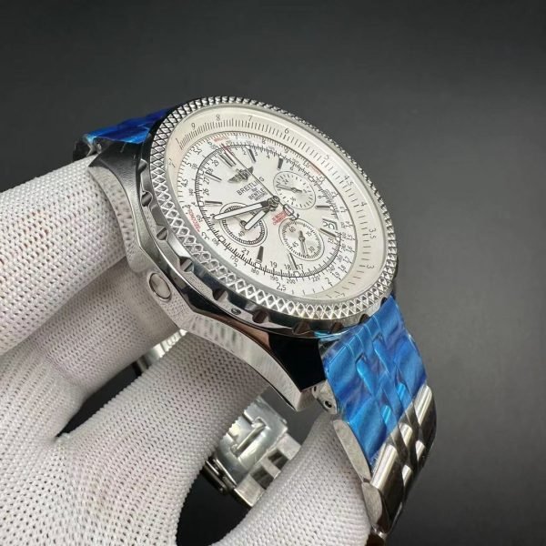 Swiss AAA Replica Breitling Bentley Motors T A25363 – 47mm Chronograph Watch With White Dial & Stainless Steel Bracelet