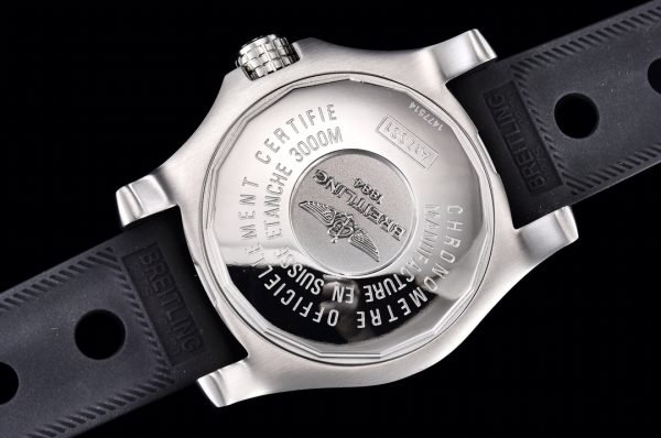 Swiss Breitling Avenger II Seawolf A1733110.BC31 Replica Men’s 45mm Watch – Black Dial & Rubber Strap